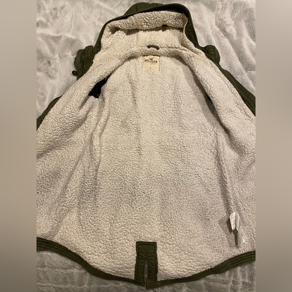 Winter jacket! - Picture 5 of 8